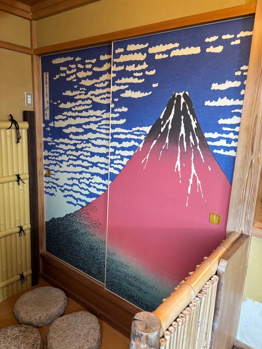 鴨川城 夕暮れの外観